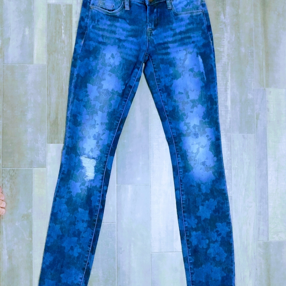 Blanknyc Floral LowRise Skinny Jeans Gem